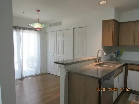 1804 Oslo Court Mundelein IL 60060