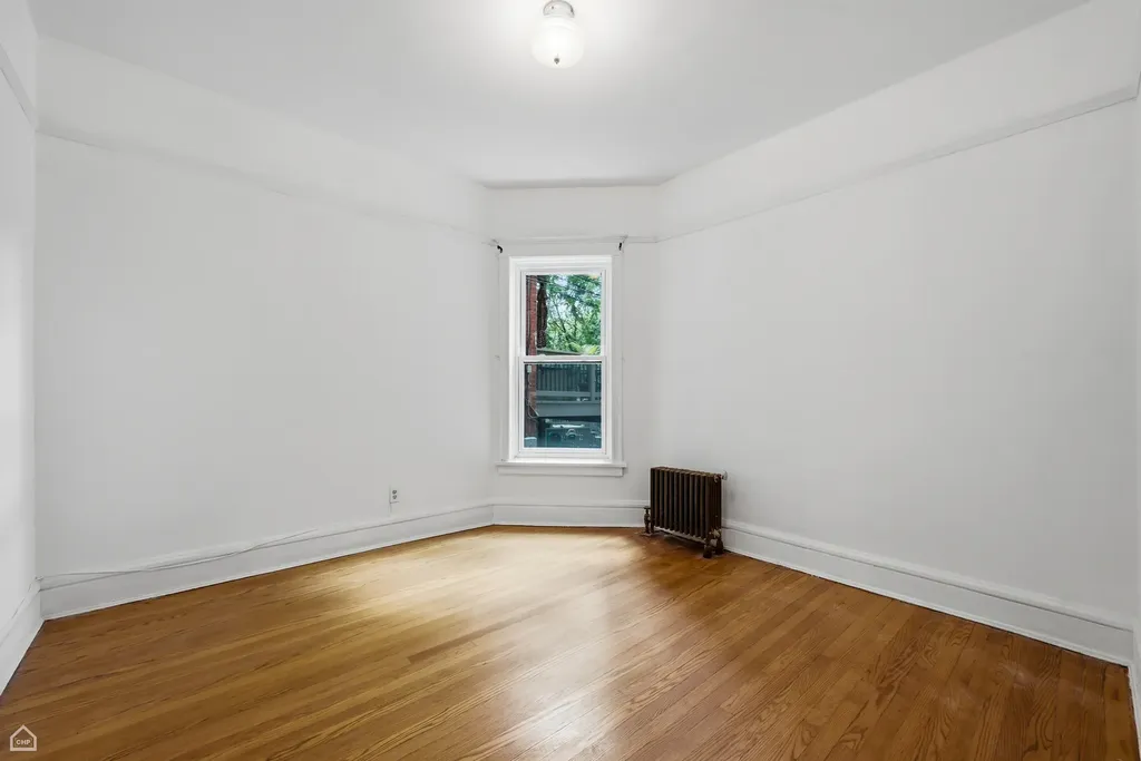 5718 South Dorchester Avenue Chicago IL 60637