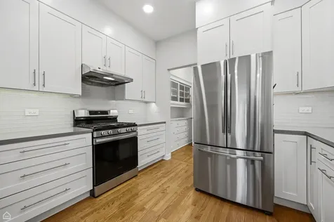 5718 South Dorchester Avenue Chicago IL 60637