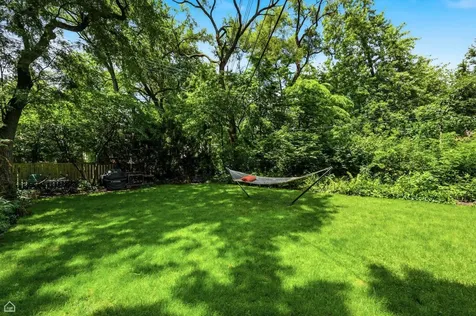 5718 South Dorchester Avenue Chicago IL 60637