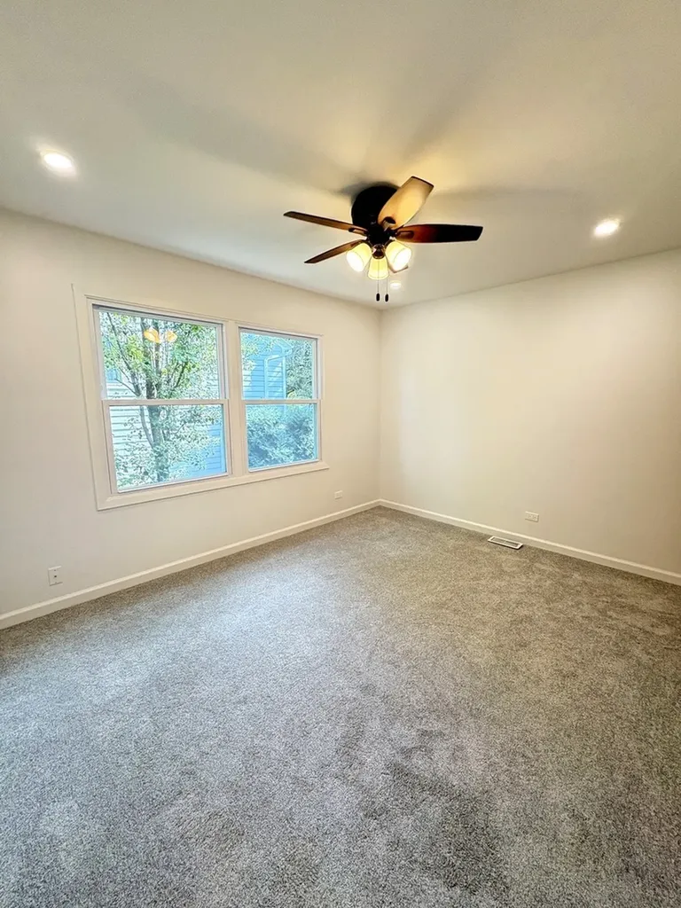 1918 Templar Drive Naperville IL 60565