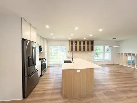 1918 Templar Drive Naperville IL 60565