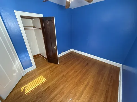 5327 West Wolfram Street Chicago IL 60641