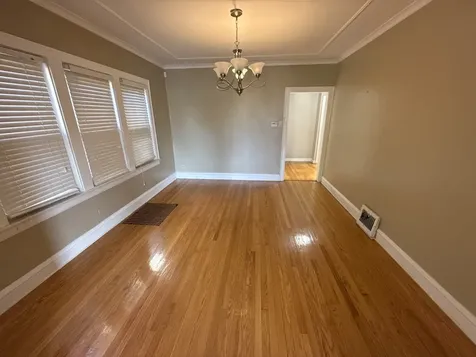 5327 West Wolfram Street Chicago IL 60641