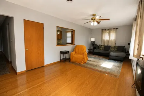 21 Morris Street Joliet IL 60436