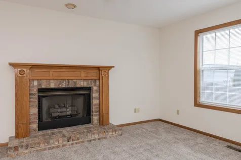26 Vermont Avenue Bloomington IL 61701