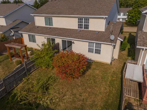 26 Vermont Avenue Bloomington IL 61701