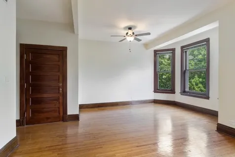 2352 North Cleveland Avenue Chicago IL 60614
