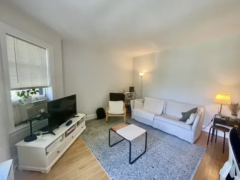 1112 Grove Street Evanston IL 60201