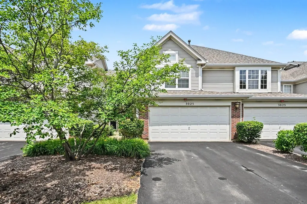 3025 Crystal Rock Road Naperville IL 60564
