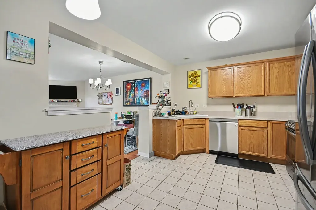 3025 Crystal Rock Road Naperville IL 60564