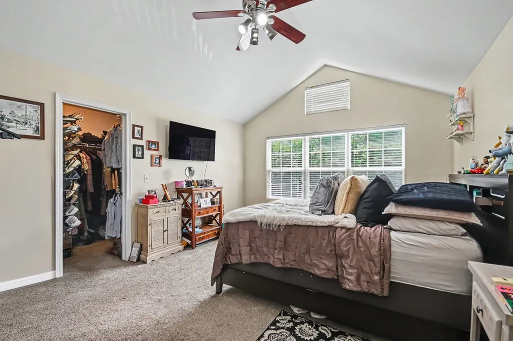3025 Crystal Rock Road Naperville IL 60564