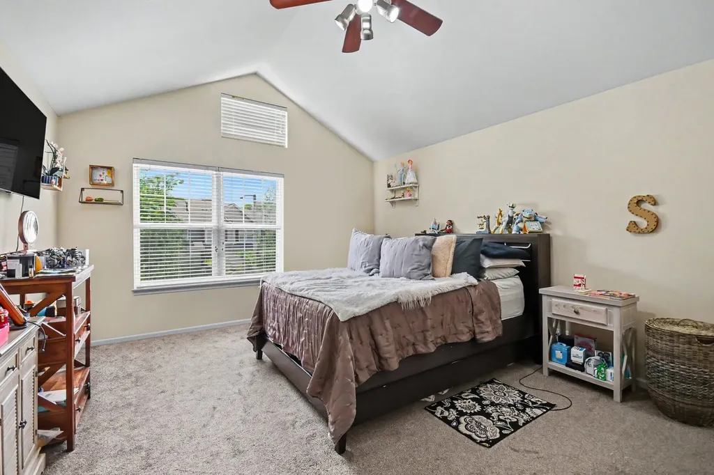3025 Crystal Rock Road Naperville IL 60564