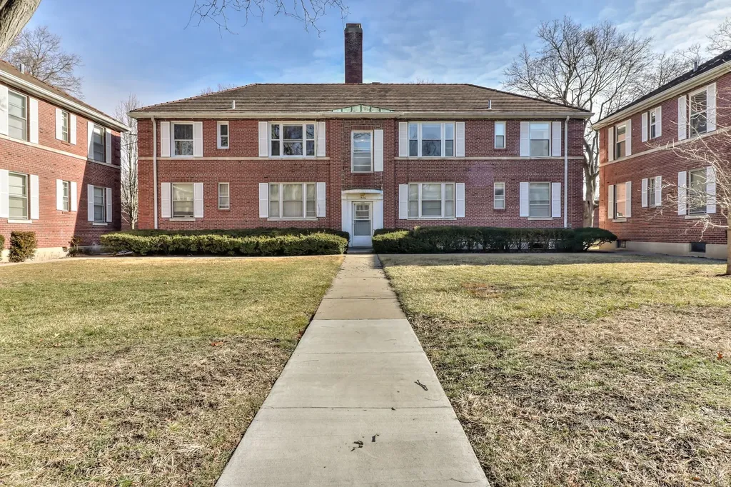 1506 Delmont Court Urbana IL 61801