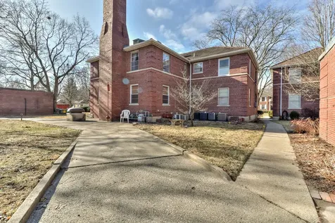 1506 Delmont Court Urbana IL 61801