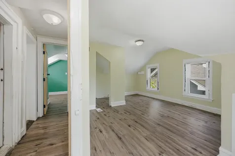 1375 Whitcomb Avenue Des Plaines IL 60018