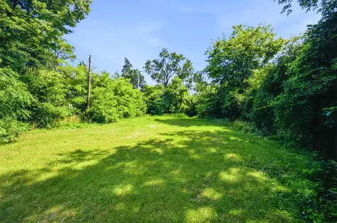 1375 Whitcomb Avenue Des Plaines IL 60018