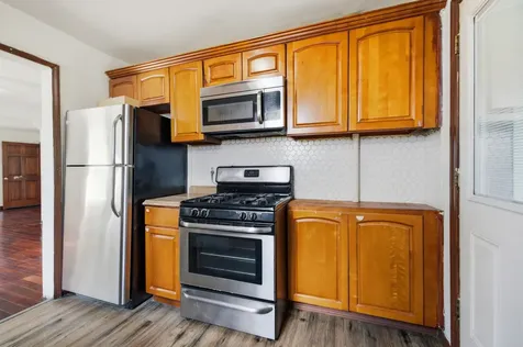 1375 Whitcomb Avenue Des Plaines IL 60018
