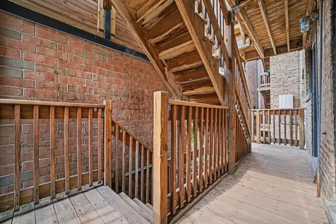 1249 West Roscoe Street Chicago IL 60657