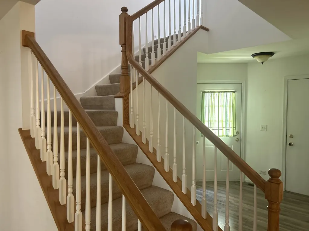 2375 Stoughton Circle Aurora IL 60502