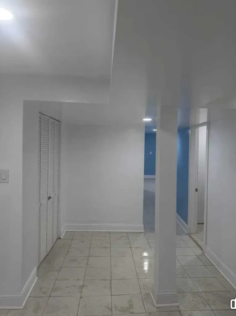 3931 West Grenshaw Street Chicago IL 60624