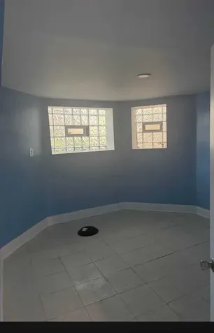 3931 West Grenshaw Street Chicago IL 60624