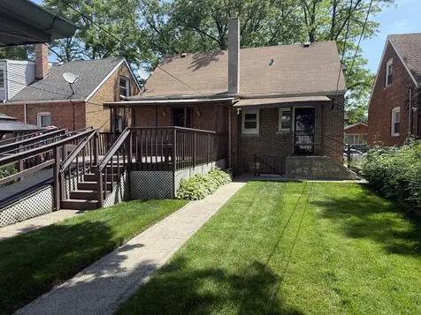 12448 South Elizabeth Street Calumet Park IL 60827