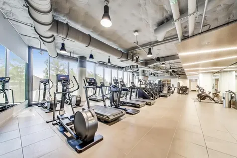 211 North Harbor Drive Chicago IL 60601