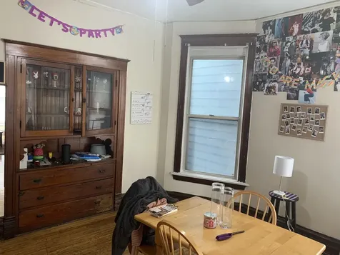 1116 West Wellington Avenue Chicago IL 60657