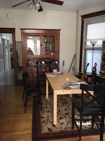 1116 West Wellington Avenue Chicago IL 60657