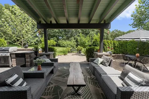 5 Split Rail Lemont IL 60439