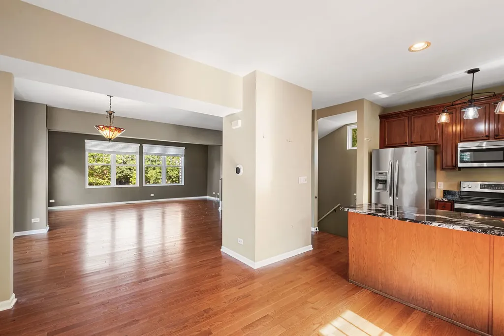 3845 North Milwaukee Avenue Chicago IL 60641