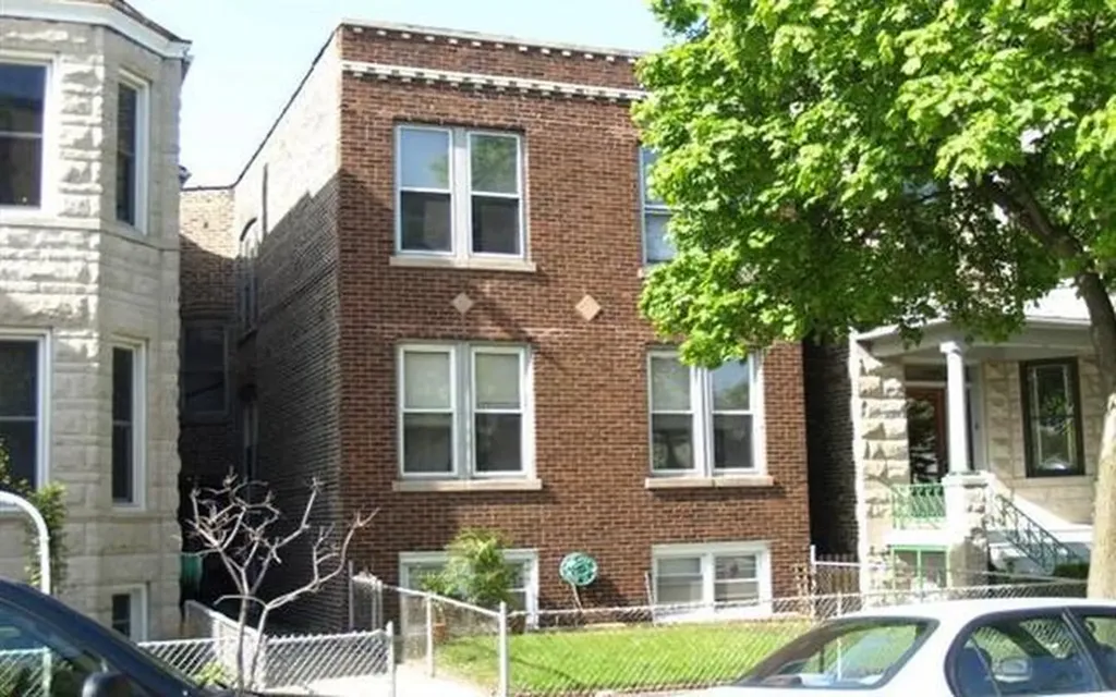 1042 West George Street Chicago IL 60657