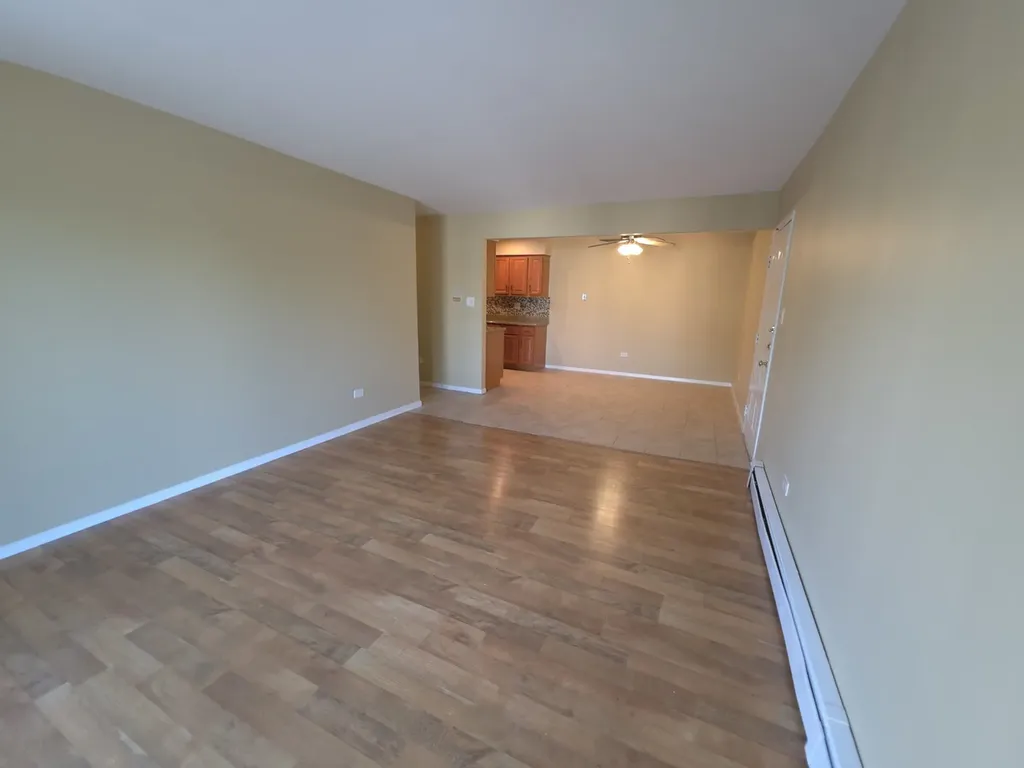 1665 Coach Drive Naperville IL 60565