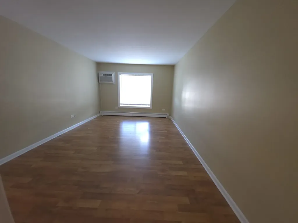 1665 Coach Drive Naperville IL 60565