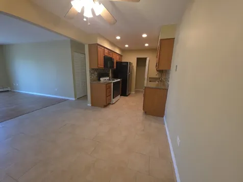 1665 Coach Drive Naperville IL 60565