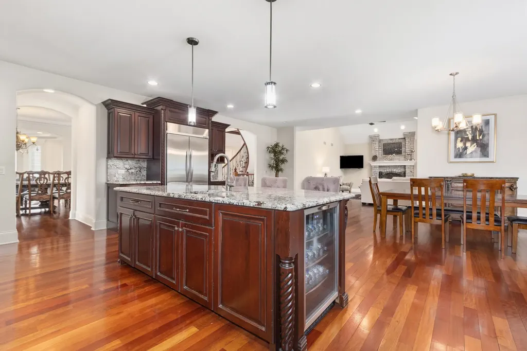 1736 Brian Grant Court Downers Grove IL 60516