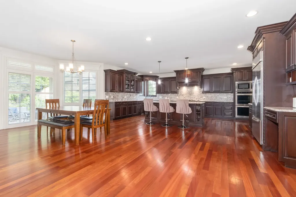 1736 Brian Grant Court Downers Grove IL 60516