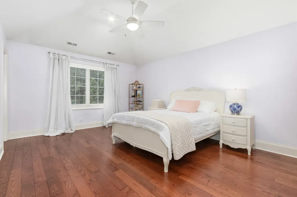 1736 Brian Grant Court Downers Grove IL 60516