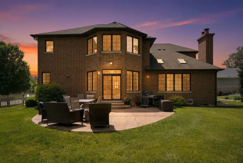 1736 Brian Grant Court Downers Grove IL 60516