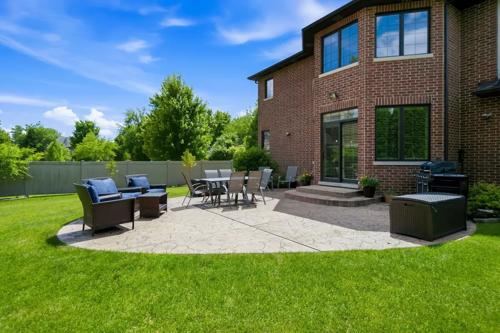 1736 Brian Grant Court Downers Grove IL 60516