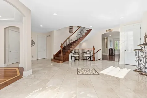 1736 Brian Grant Court Downers Grove IL 60516