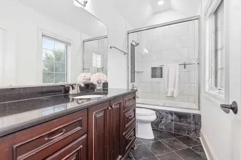 1736 Brian Grant Court Downers Grove IL 60516