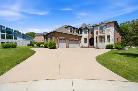 1736 Brian Grant Court Downers Grove IL 60516