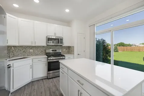 2001 Stuttle Road Batavia IL 60510