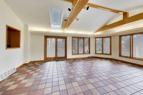 10426 South Artesian Avenue Chicago IL 60655