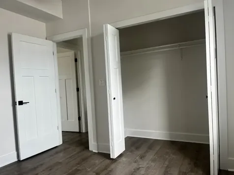 5325 North Damen Avenue Chicago IL 60625