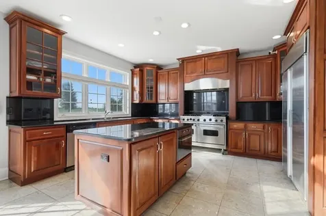 5 Delphi Court Tinley Park IL 60477