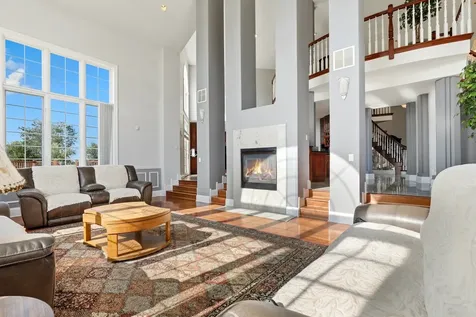 5 Delphi Court Tinley Park IL 60477