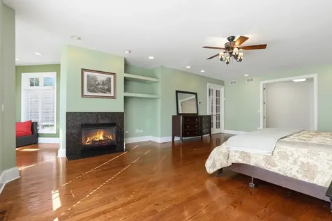 5 Delphi Court Tinley Park IL 60477